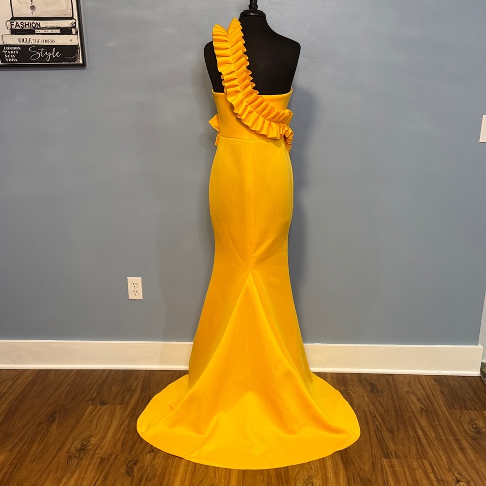 Vibrant Yellow One Shoulder Ruffle Dress Size Large - Picture 11 of 16